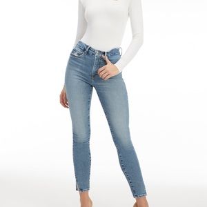 New Good Legs Crop Twisted Slit from Good American